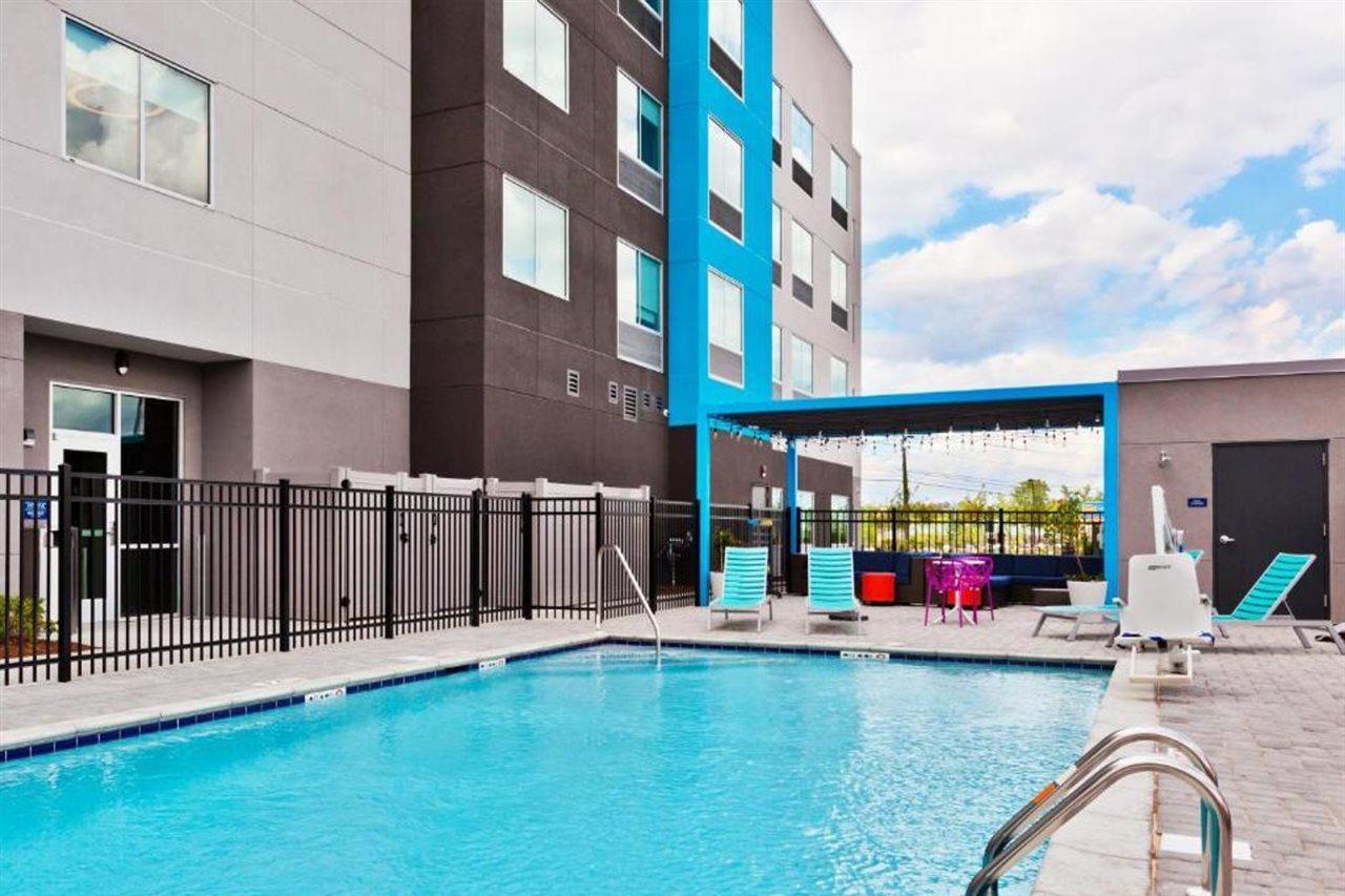 Hotel Tru By Hilton Auburn, In Exteriér fotografie
